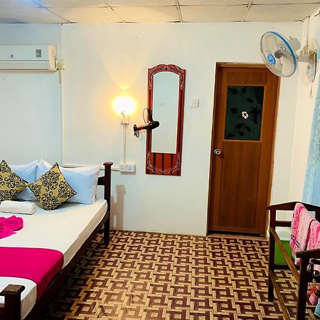 Sigiri Lakshan Home Stay Szigirija Kültér fotó